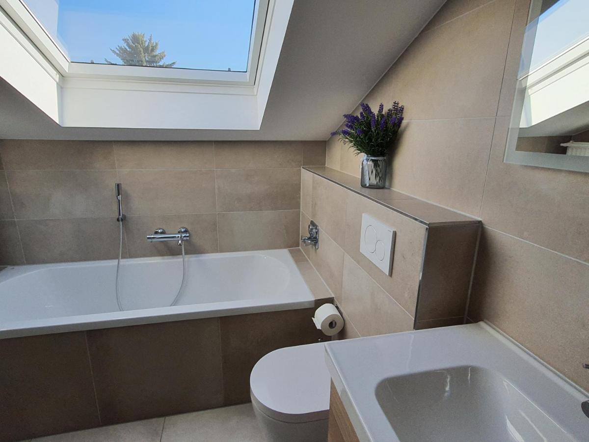 Groß-Umstadt Charmante Ferienwohnung 100 Qm מראה חיצוני תמונה
